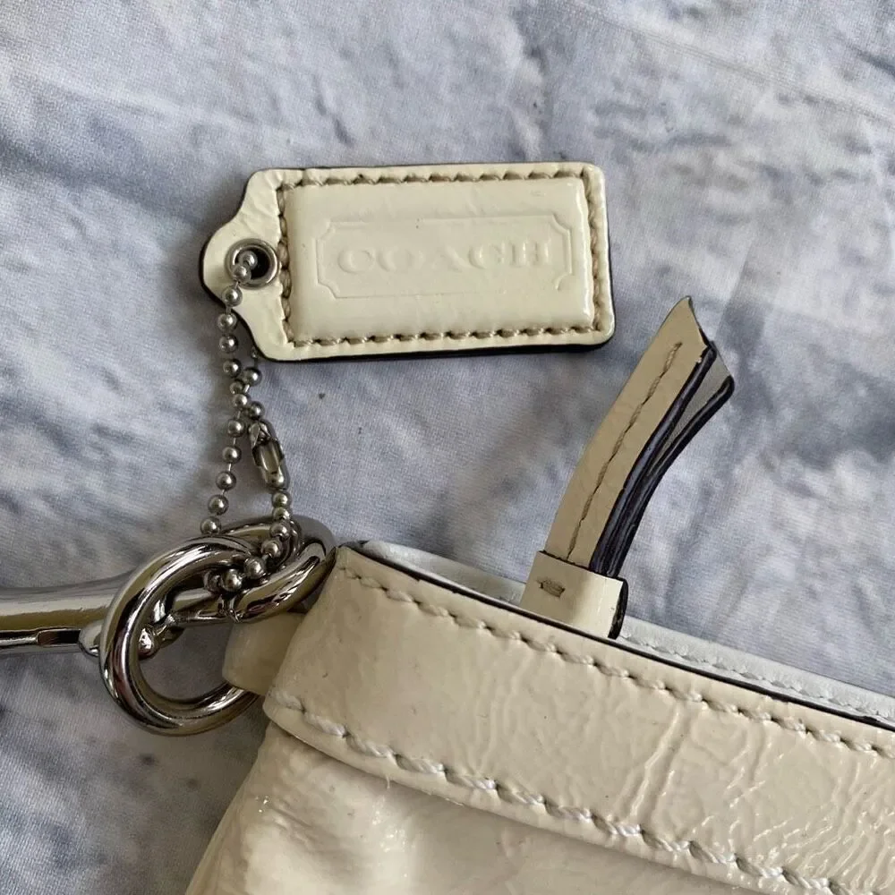 Coach wristlet zipper close clutch purse white 10.5”x5.5”